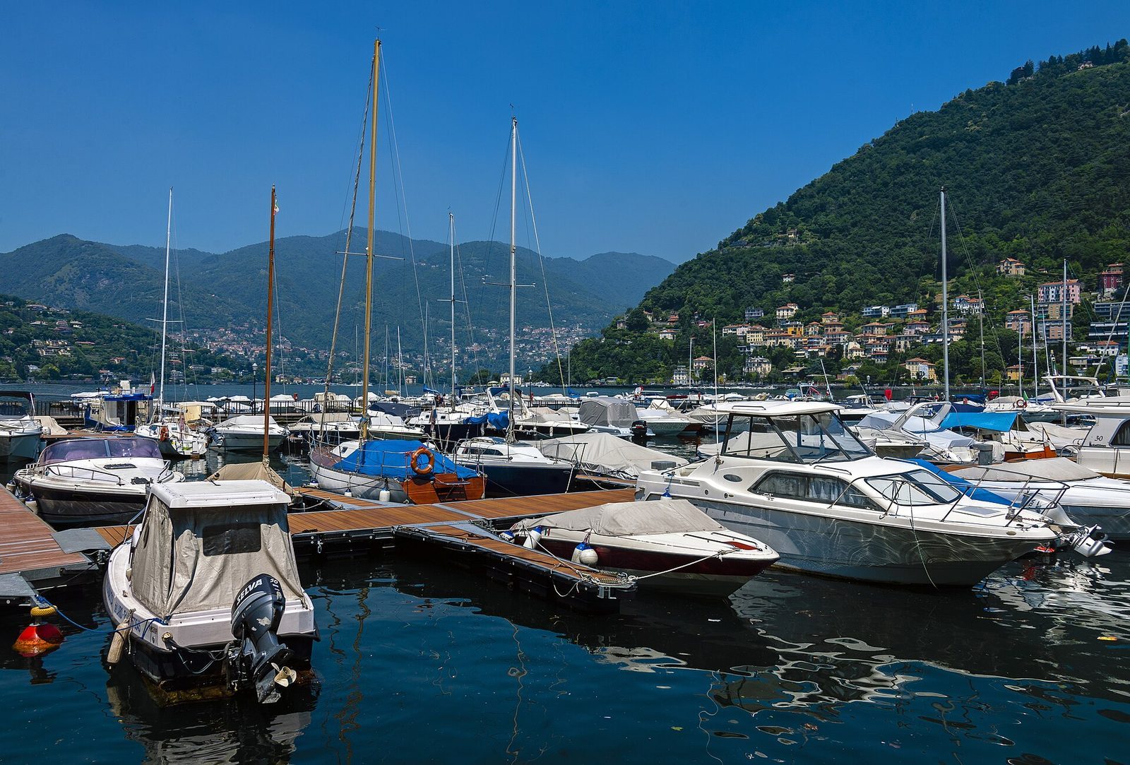When the road ends: chauffeur and launch on Lake Como