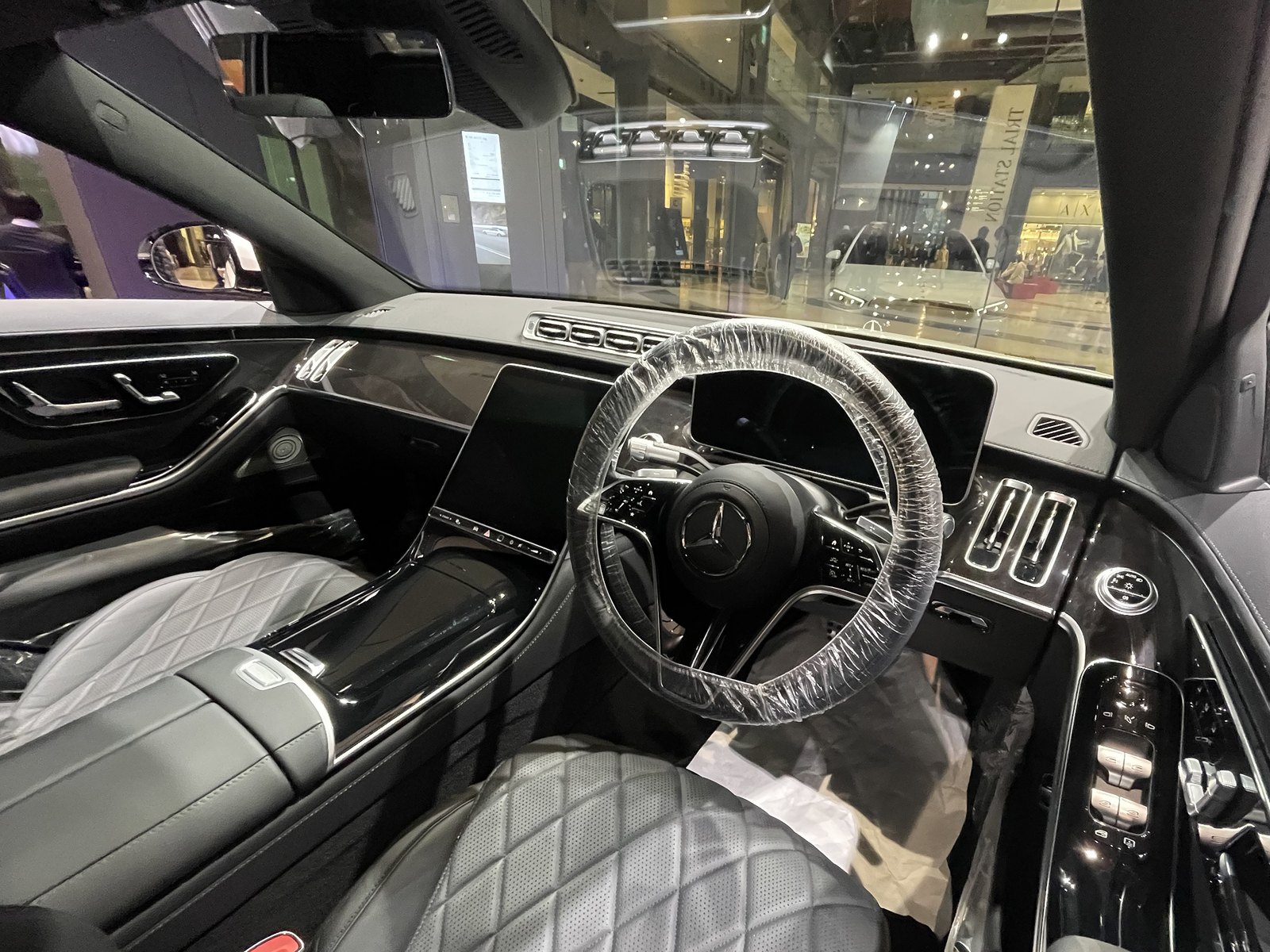 Executive sedan or luxury sedan: a quiet distinction