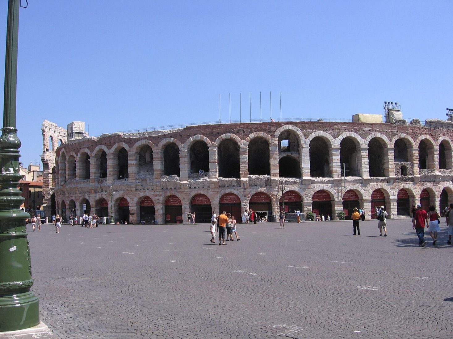 Onward from Venice: chauffeur transfers to Verona and the Veneto